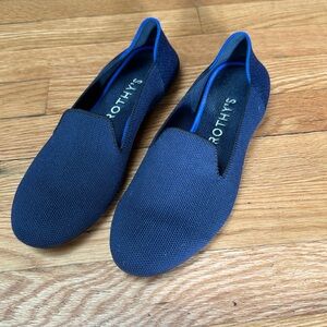 Rothy’s navy flats with black sole, sz 9